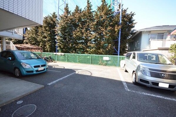 アビニオンの物件内観写真